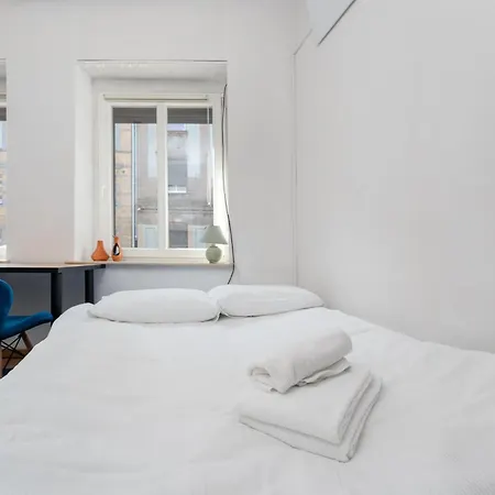 Comfort By Bookinghost