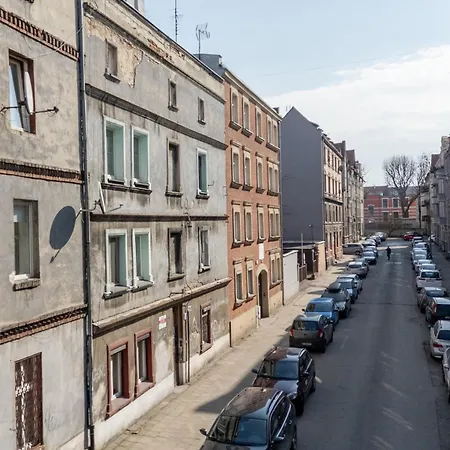 Comfort By Bookinghost